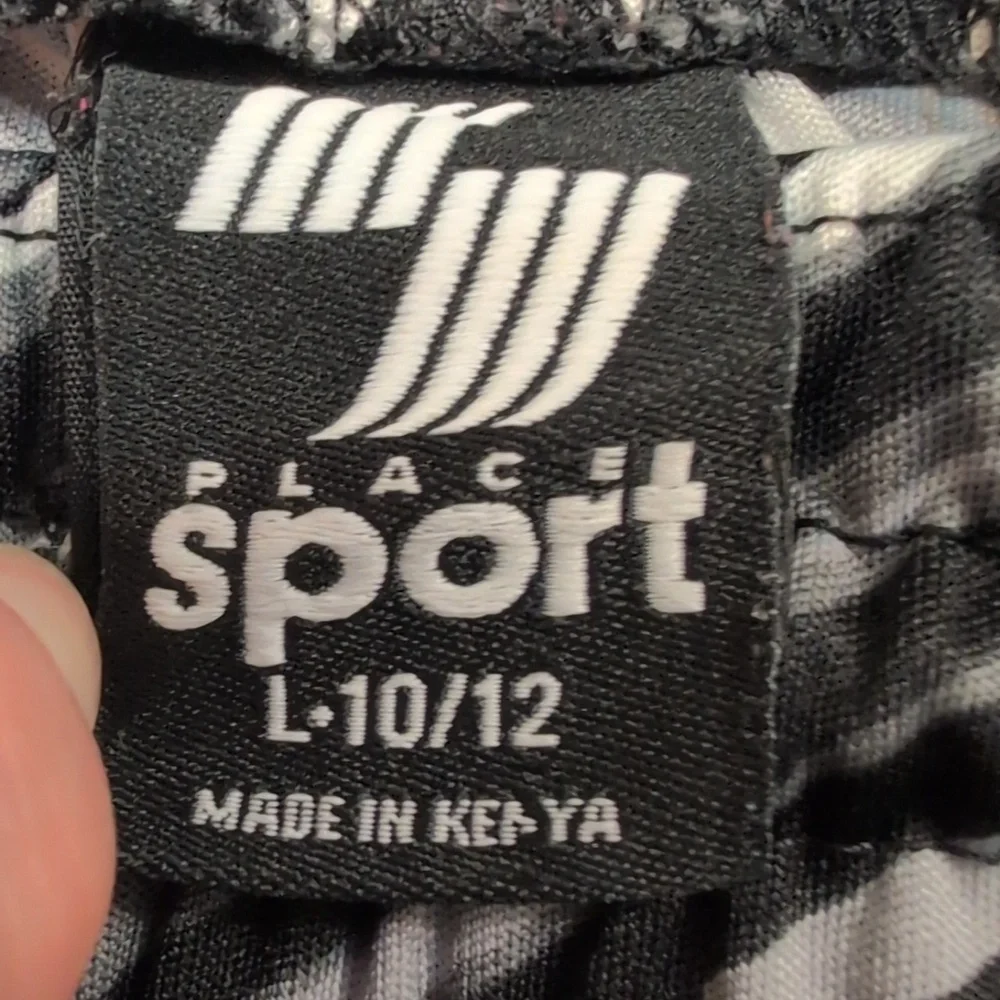 Children's Place Sport Black And White Shorts Large